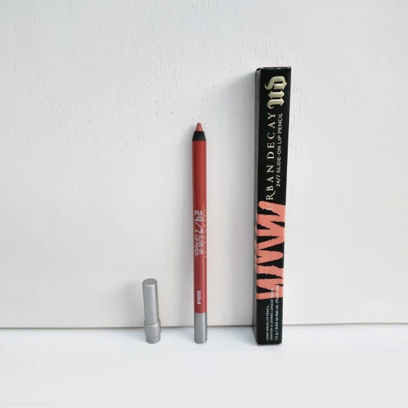 Custom Lip Liner Boxes Canada