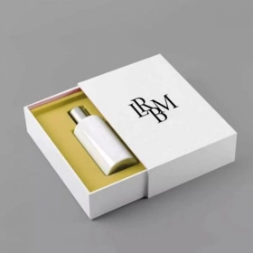 custom-lotion-boxes