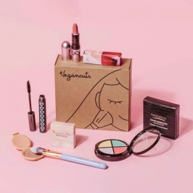 printed-custom-makeup-boxes