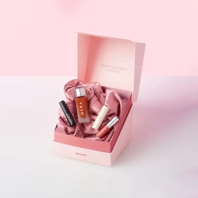 Luxury Cosmetic Boxes