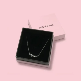 Pendant Box