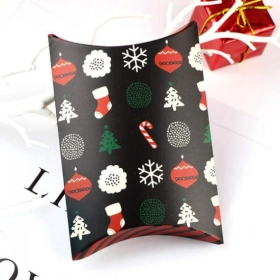 custom-pillow-christmas-boxes-wholesale
