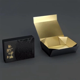 custom-printed-groomsmen-boxes
