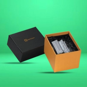 E Commerce Boxes custome-commerce-with-logo