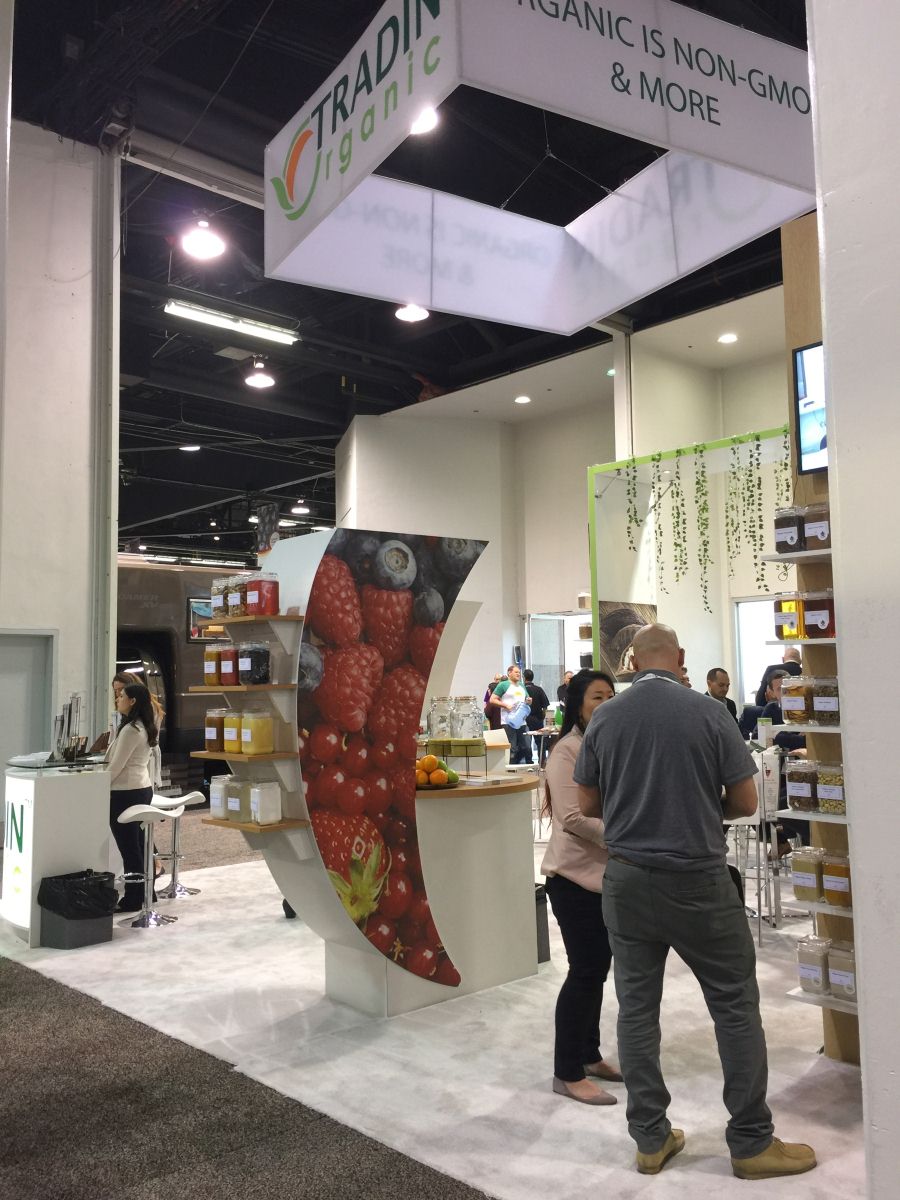 ,Natural Products Expo West 2017 2017 24X30