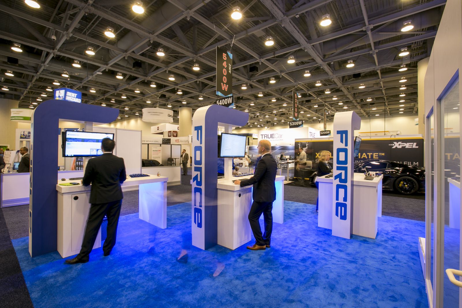 ,NADA - National Automobile Dealers Association 2015 2015 20X40
