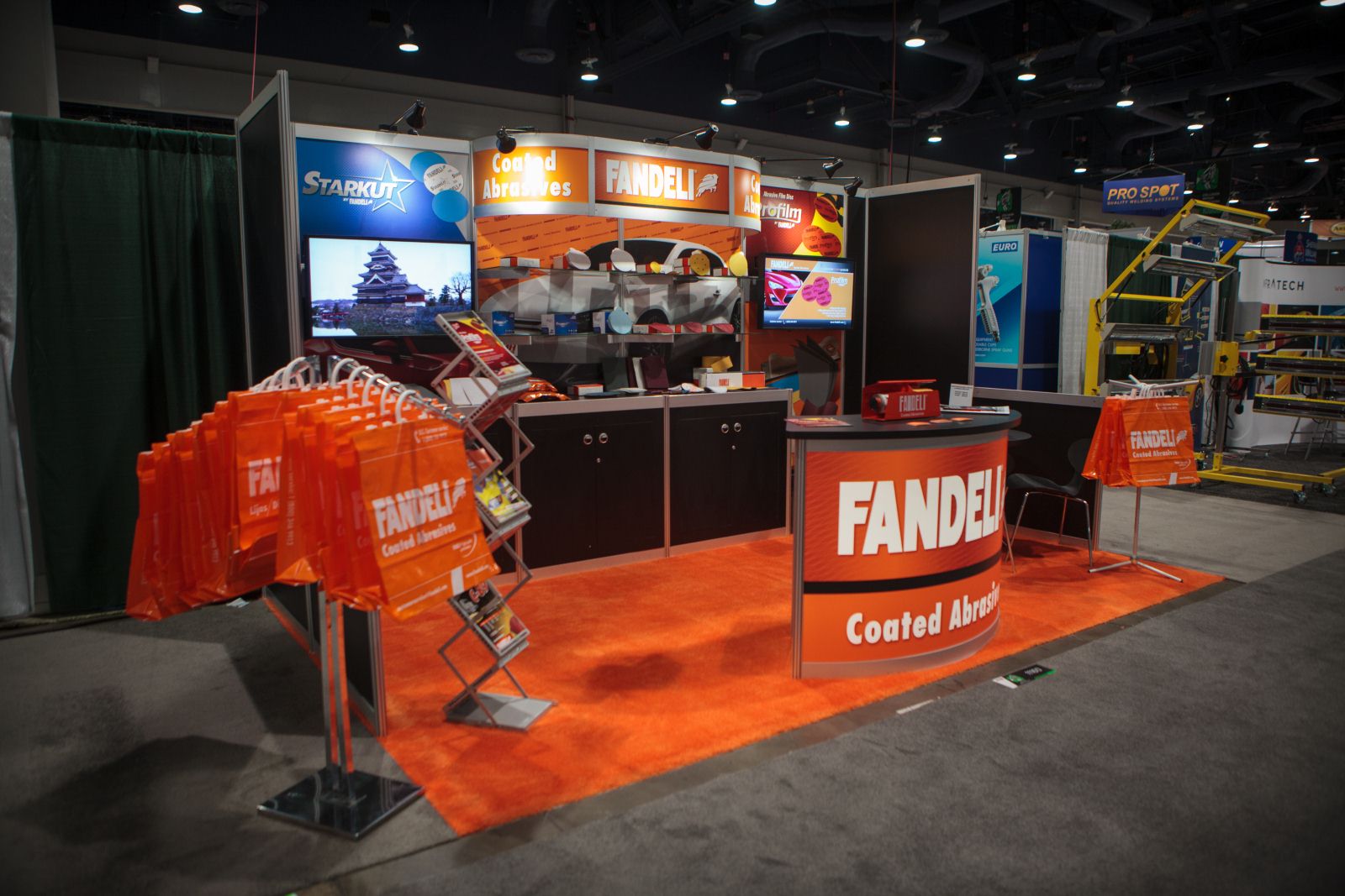 ,SEMA - Specialty Equipment Marketing Association 2013 2013 10X15