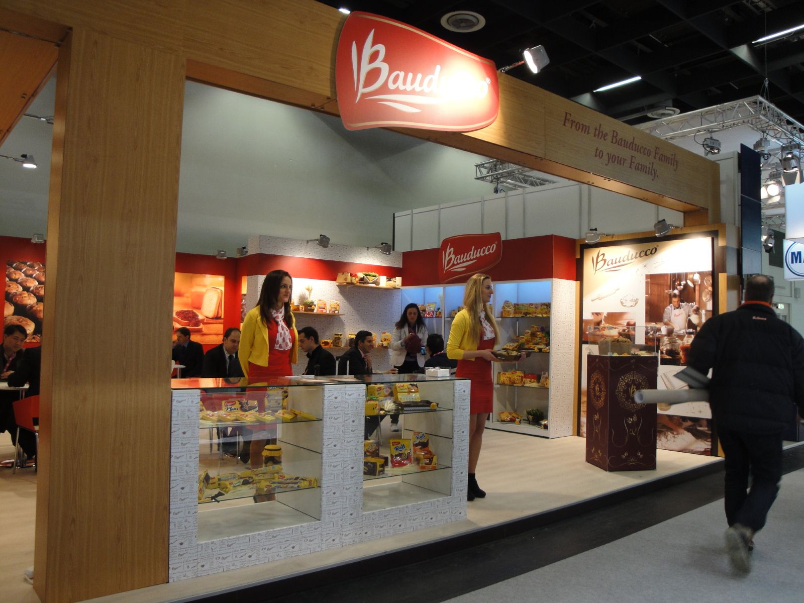 ,ISM 2013 2013 8X9