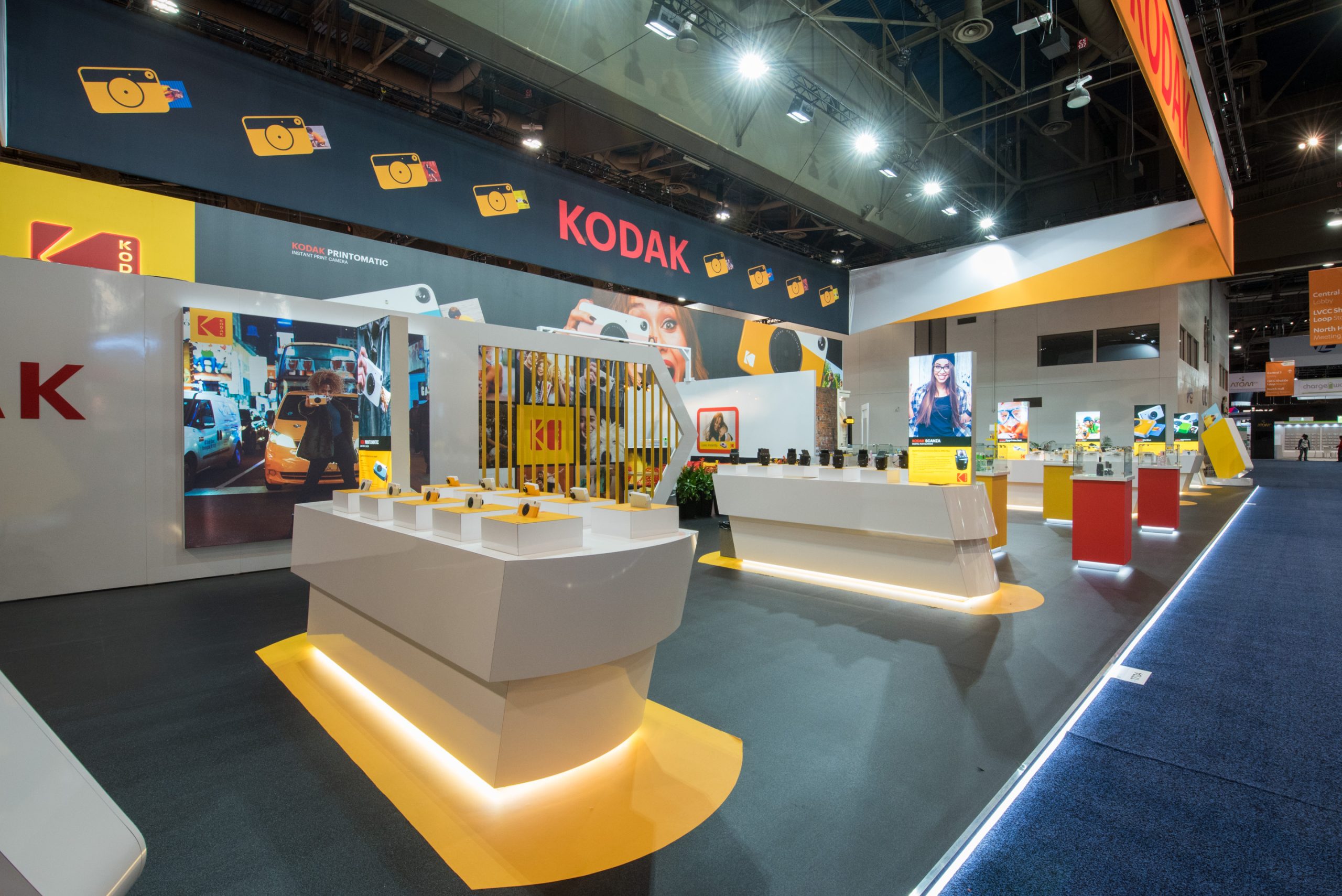 Consumer Electronics Show 2018  (CES) 90X50