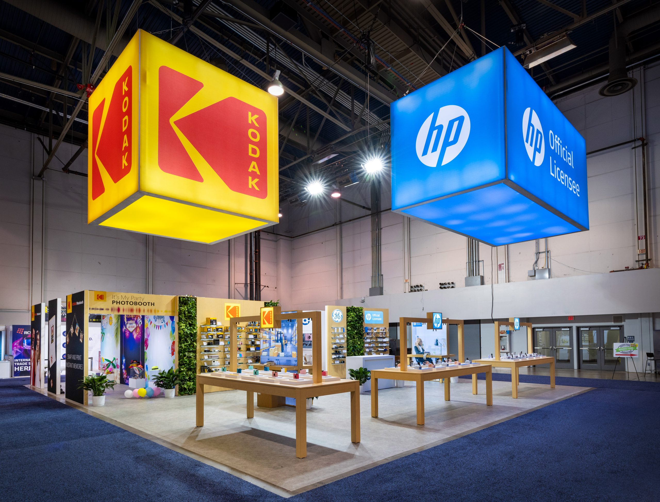 CES - Consumer Electronics Show 2023 2023  (CES) 40X50