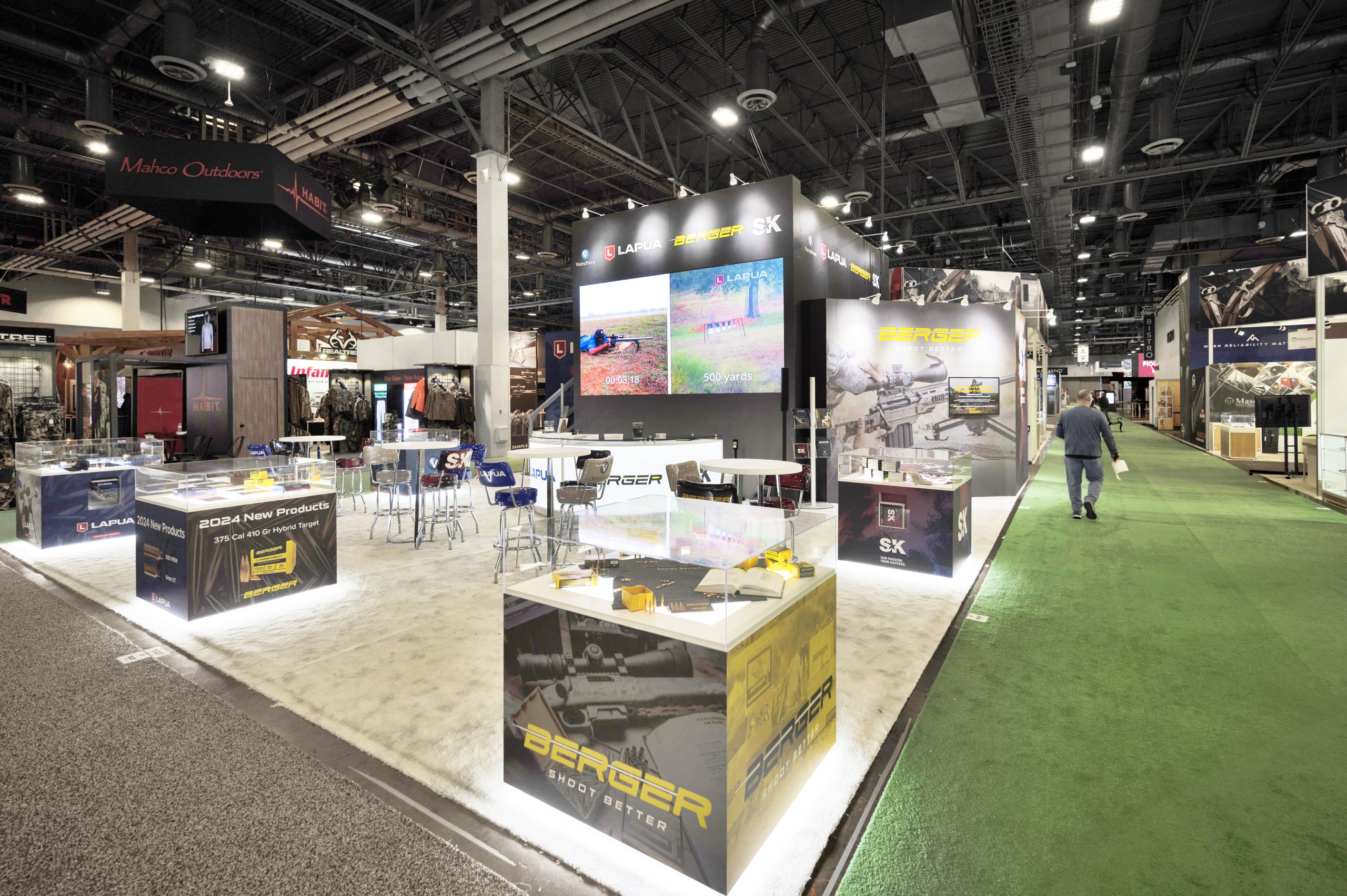 SHOT Show 2024 30X40