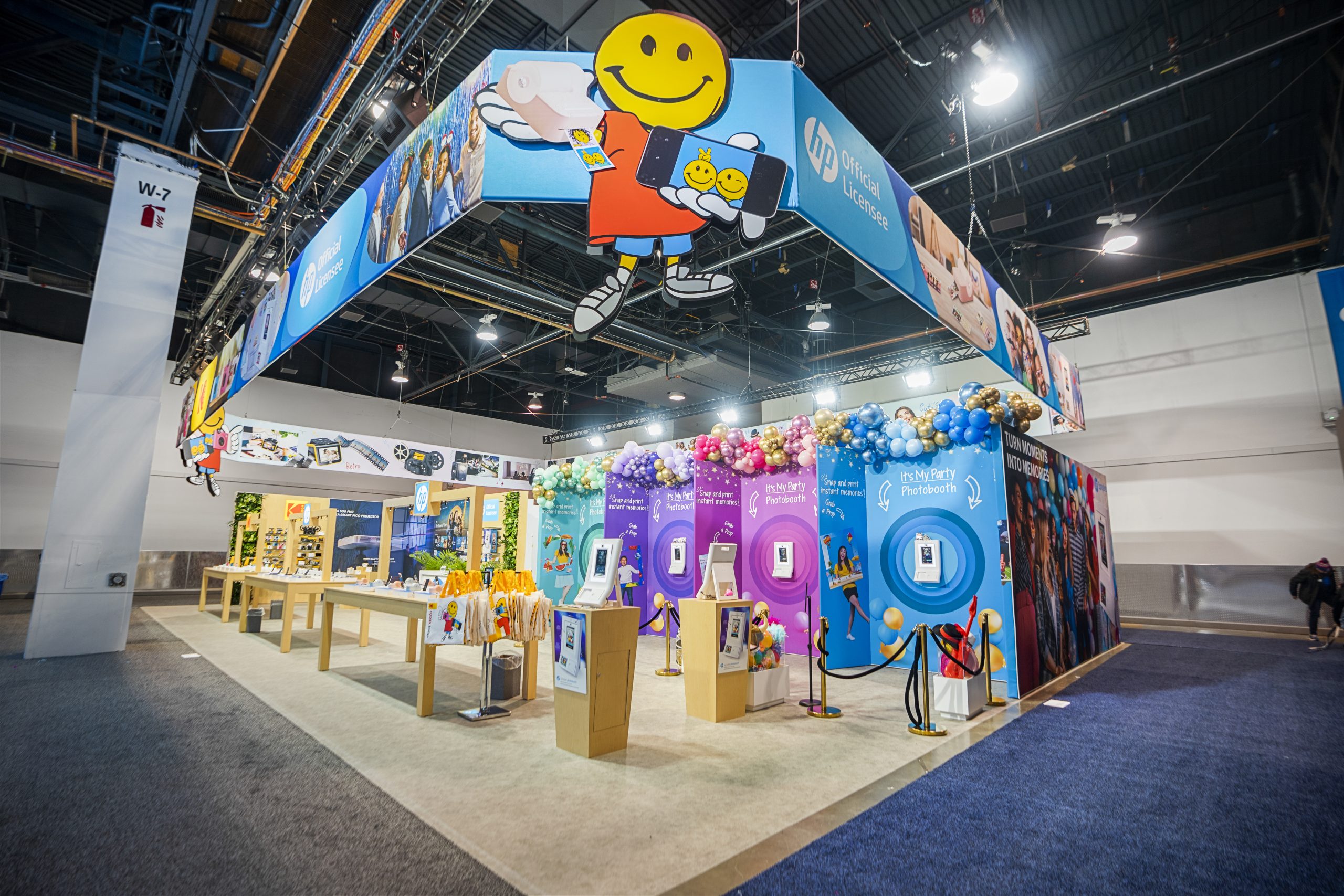 Consumer Electronics Show 2024  (CES) 40X60