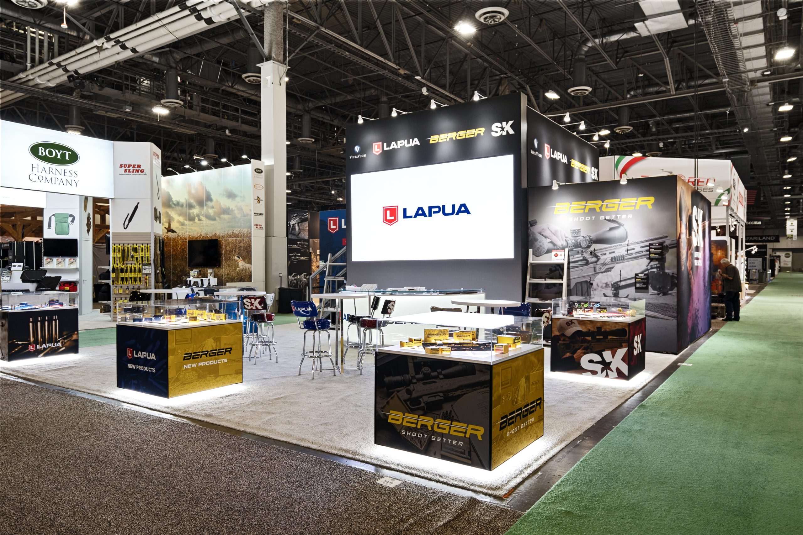 Shot Show 2025  (Shot Show) 30X40