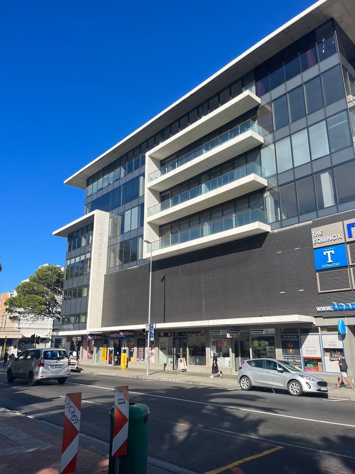 LAL Cape Town - USD 3