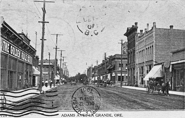 La Grande, Street Scene 1