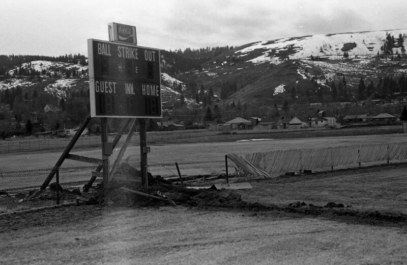 1985 Baseball Field, Scoreboard Installation 09