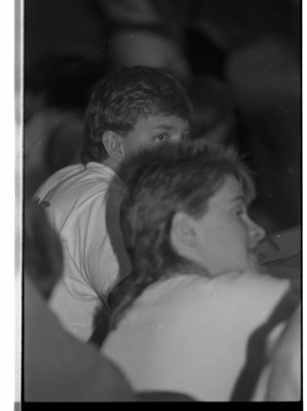 1990 Basketball Fans 01