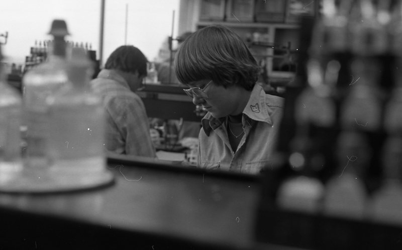 1980 Science, Chemistry Lab 08