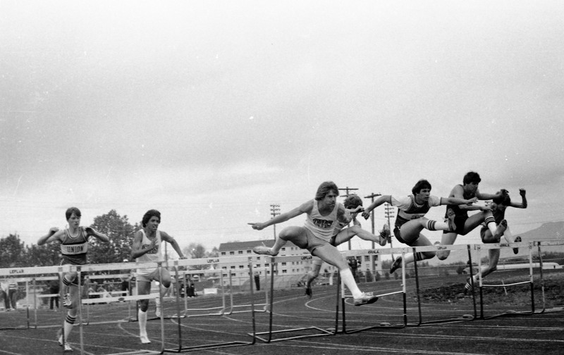 1983 Track, Hurdles 02
