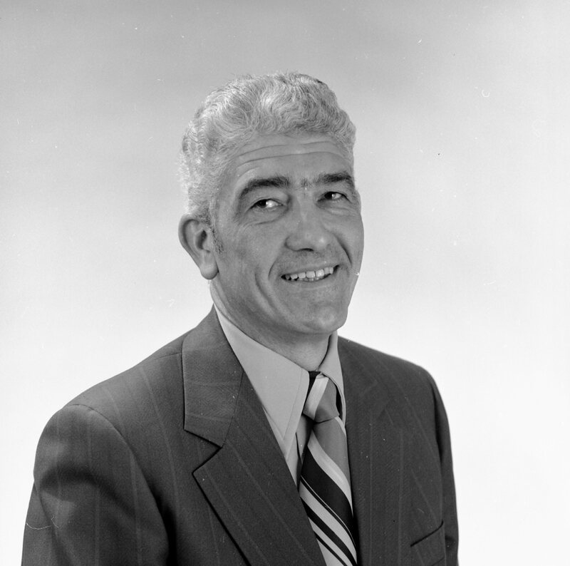 1974 Dean of Administration, Richard Petty 06