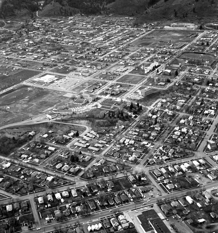 1971 Campus, Aerial View 16