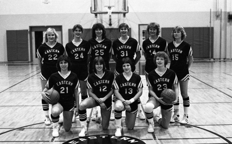 1982 Women's Basketball Team 01