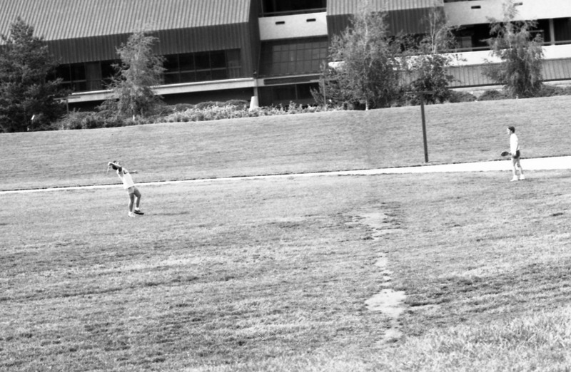 1986 Students, Outdoors in July 02