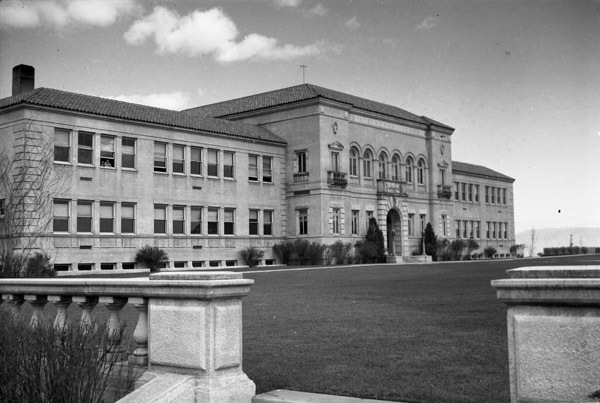 EOCE, Inlow Hall 10
