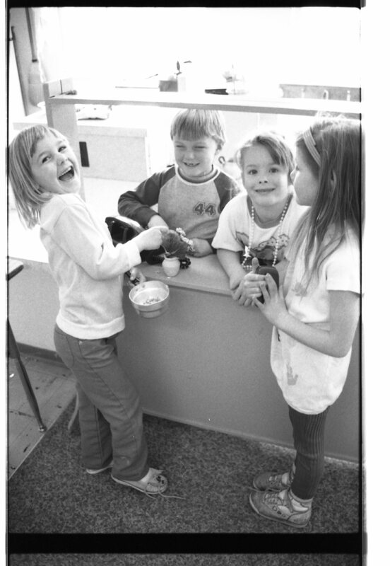 1989 Ackerman Elementary School, Playing 10