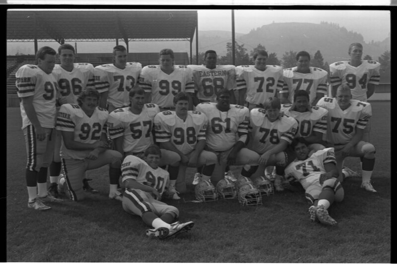 1988 Football Players, Group 16