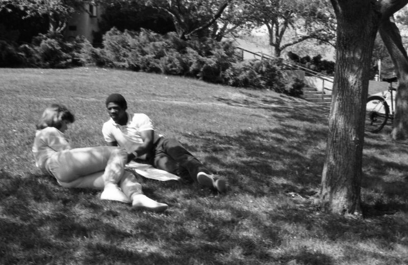 1985 Students, April Outdoor Candid Shots 05