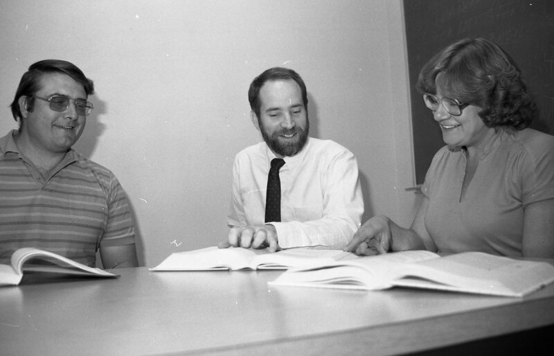 1985 Students, Consult Professor John Blanchard 02