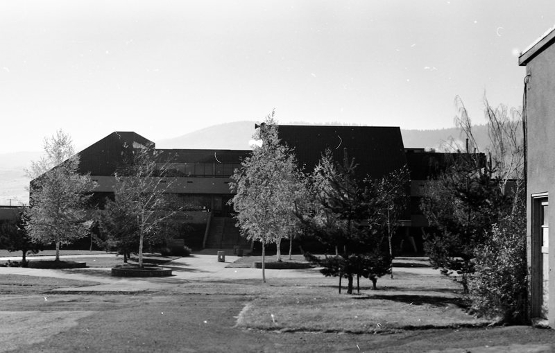 1980 Hoke Hall 03