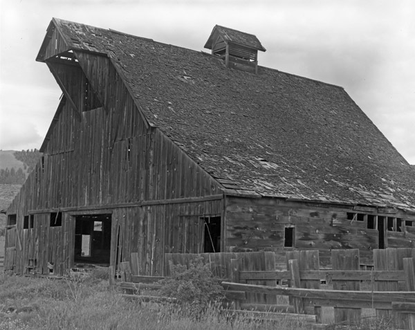 Ladd Canyon, Barn 3