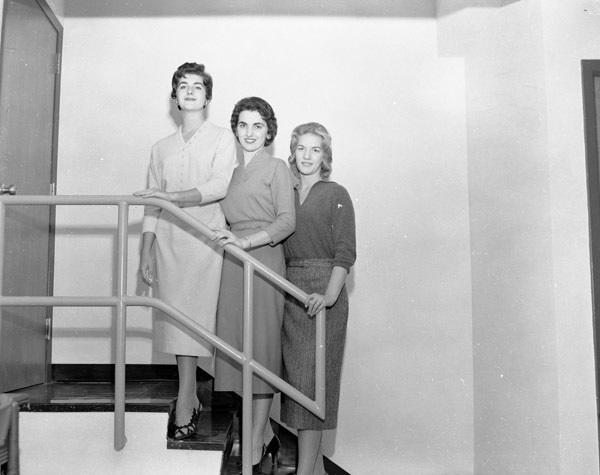 1958 Homecoming Queen 1-1