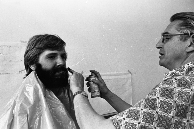 1974 Theater, Makeup Room 08