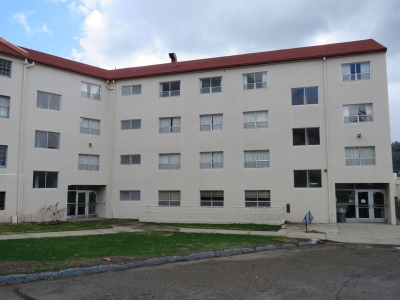 Dorian and Hunt Hall 108