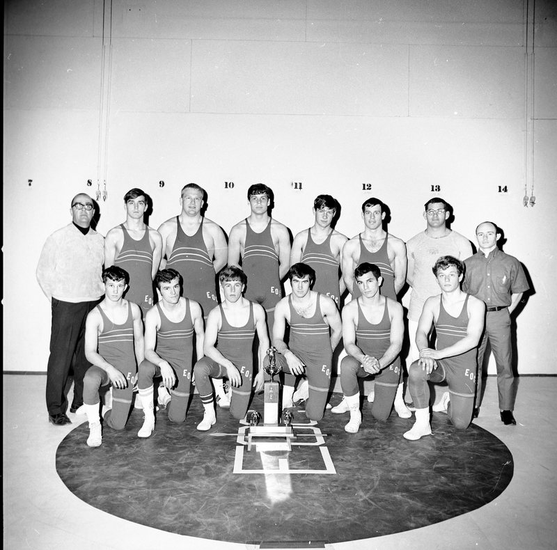 1969 Wrestling Team 01