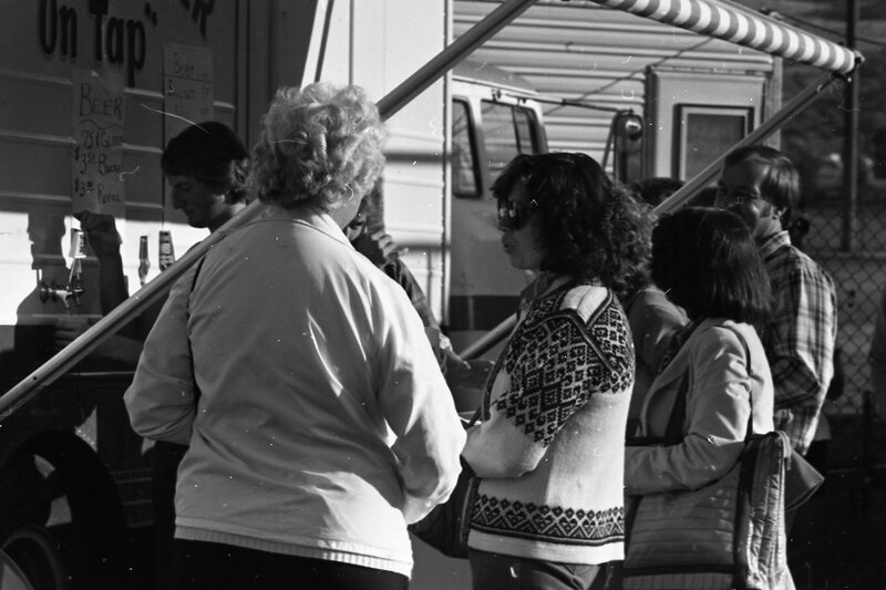 1982 October Folk Festival, Beer Garden 17