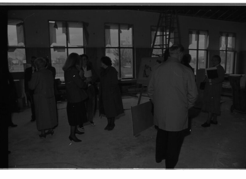 1990 Loso Hall, Tour 12