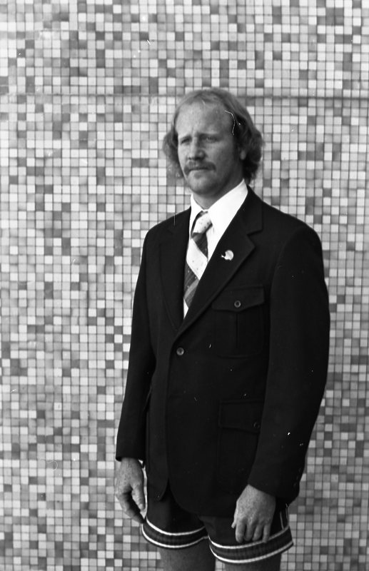 1982 Football Player, Portraits 091