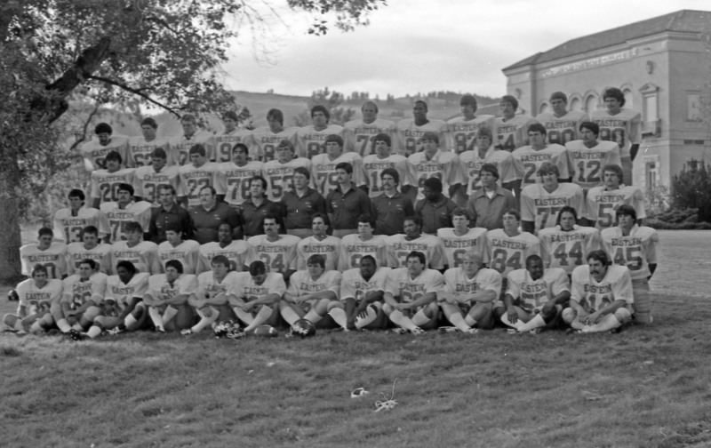 1984 Football Team 02