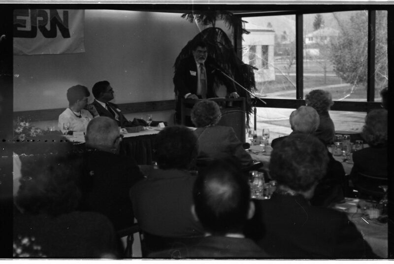 1990 Foundation Dinner, Speakers 05