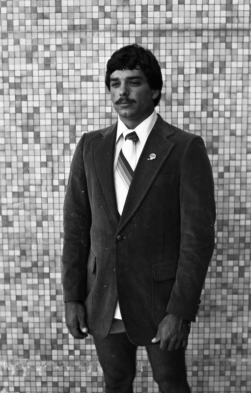 1982 Football Player, Portraits 083