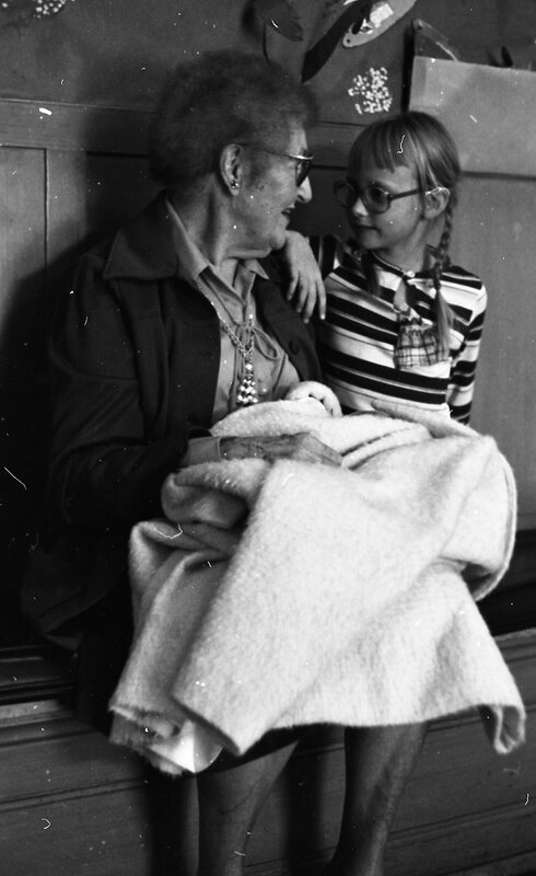 1982 Ackerman Elementary Grandparents 07