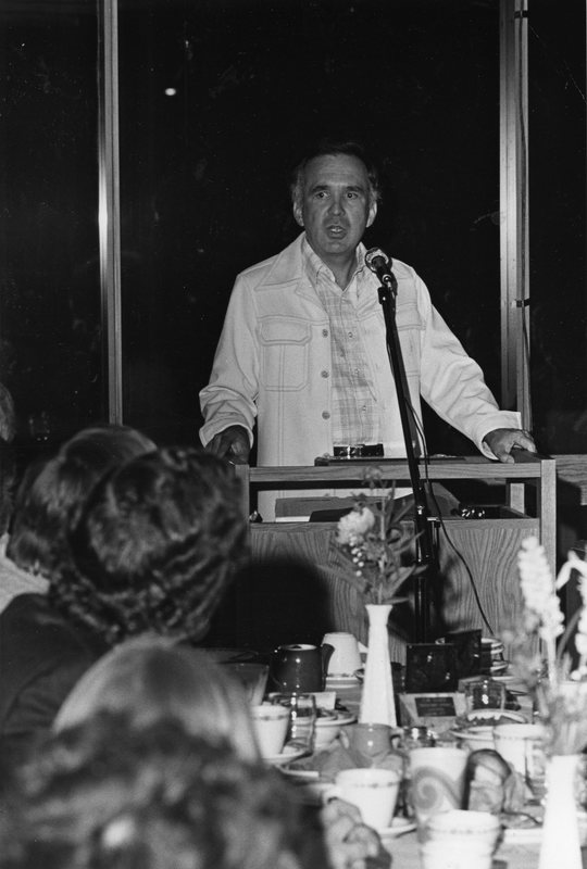 1977 Distinguished, Keith Fleshman