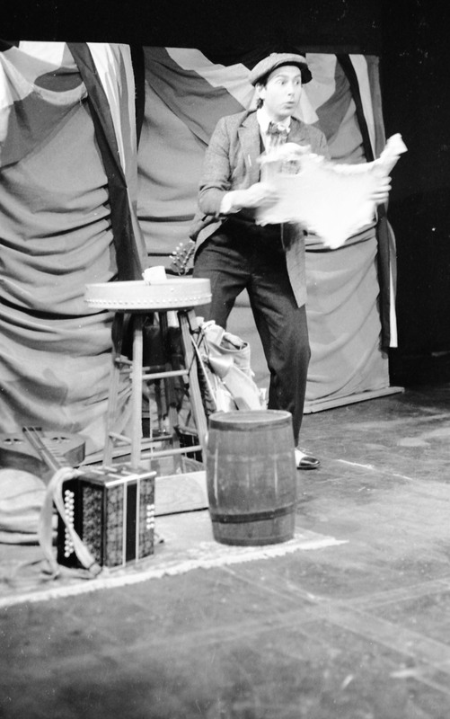 80's Play, "A Thousand Clowns" 09