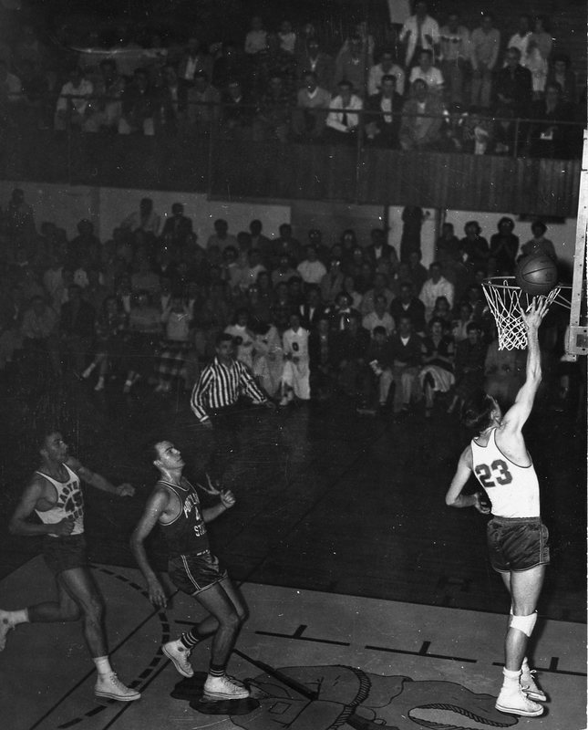 1955-56 Basketball Action 2