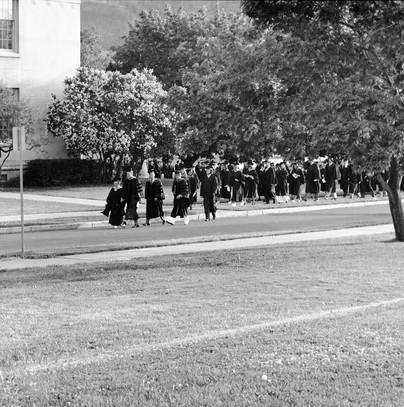 1975 Graduation, Faculty Walk 03