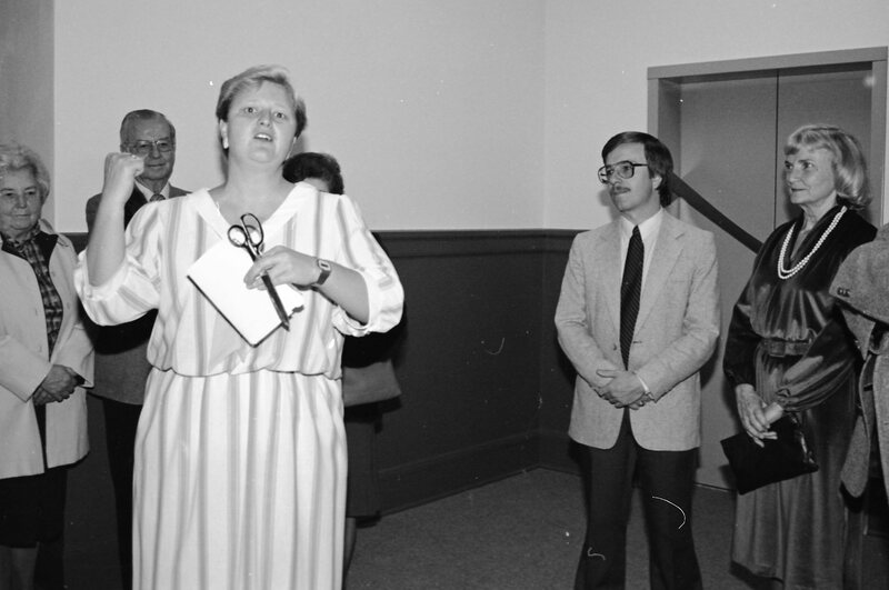 1986 New Elevator at Inlow Hall, Dedication 02